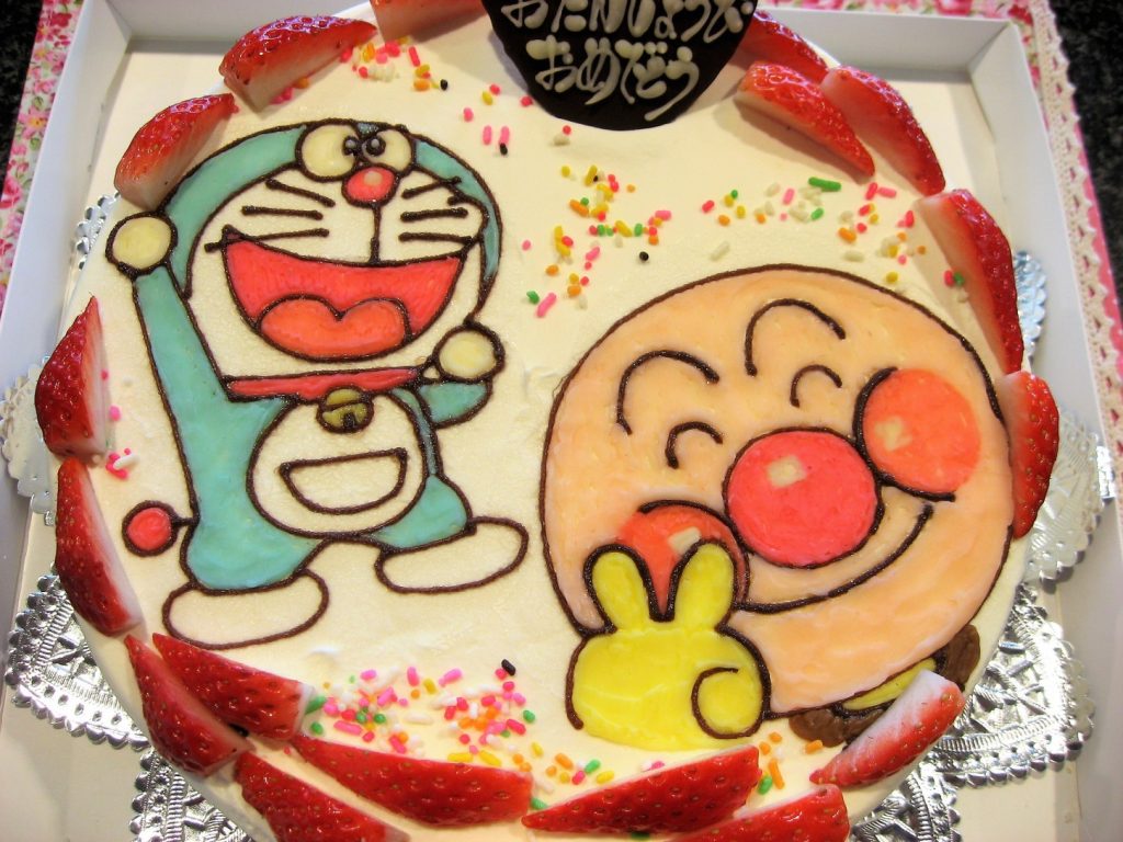 アンパンマンとドラえもんのイラストケーキ 和菓子洋菓子の石間舗