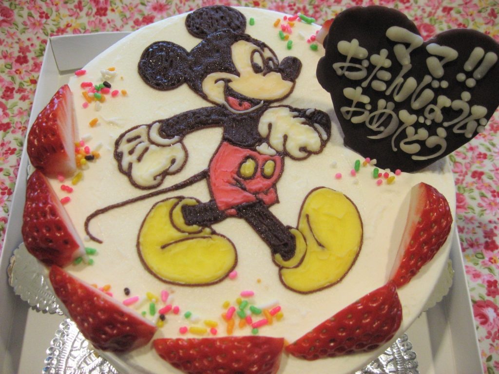ミッキーマウスのイラストケーキ 和菓子洋菓子の石間舗